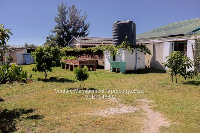 Lovely home in Domboshawa (Sole Mandate)