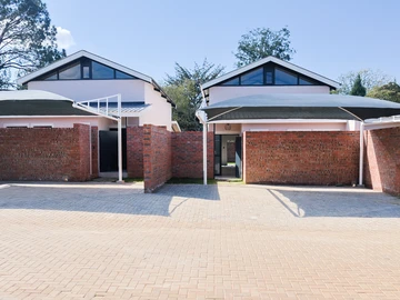 3 Bedroom Townhouse Complex