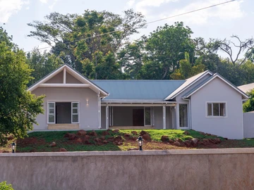 3 Bedroom Townhouse Complex