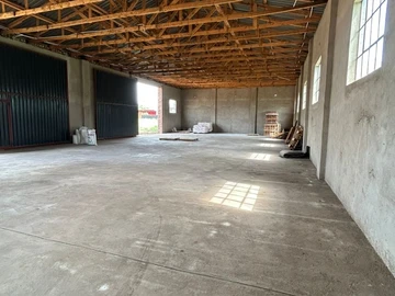 Warehouse & Factory