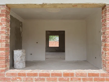 4 Bedroom Flat & Apartment