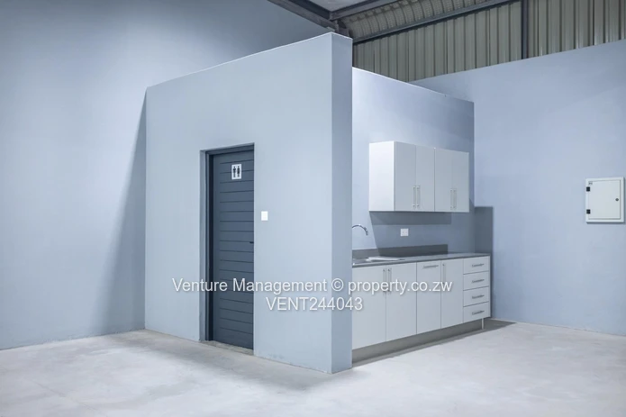 POMONA HUB | PRIME INDUSTRIAL SPACE TO LET 394sqm